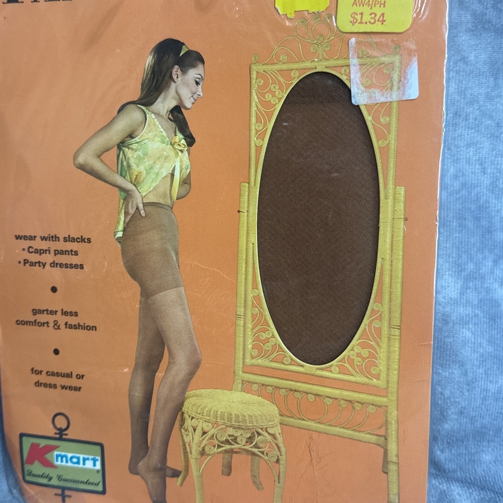Vintage Kmart Seamless Pantyhose Cinnamon Color Petite 92 100 Pounds Retro 70S - Picture 3 of 5